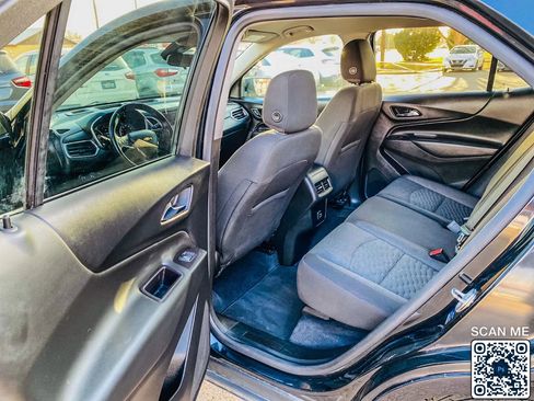 Used 2021 Chevrolet Equinox LT image 13