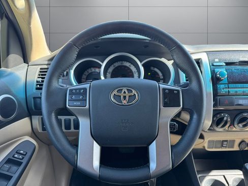 Used 2012 Toyota Tacoma 2WD Double Cab w/ SR5 Pkg image 13