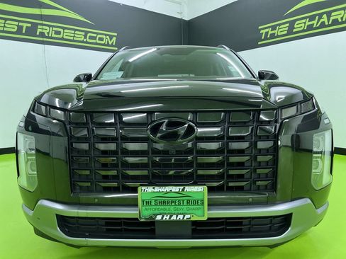 Used 2024 Hyundai Palisade Limited AWD/4WD image 3