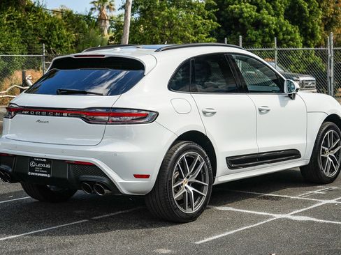 Used 2024 Porsche Macan AWD/4WD image 6