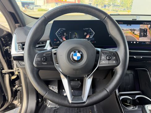 Used 2025 BMW X2 xDrive28i w/ Technology Package AWD/4WD image 19