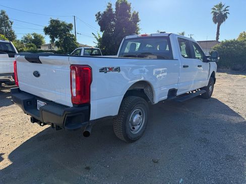 Used 2024 Ford F250 XL AWD/4WD image 2