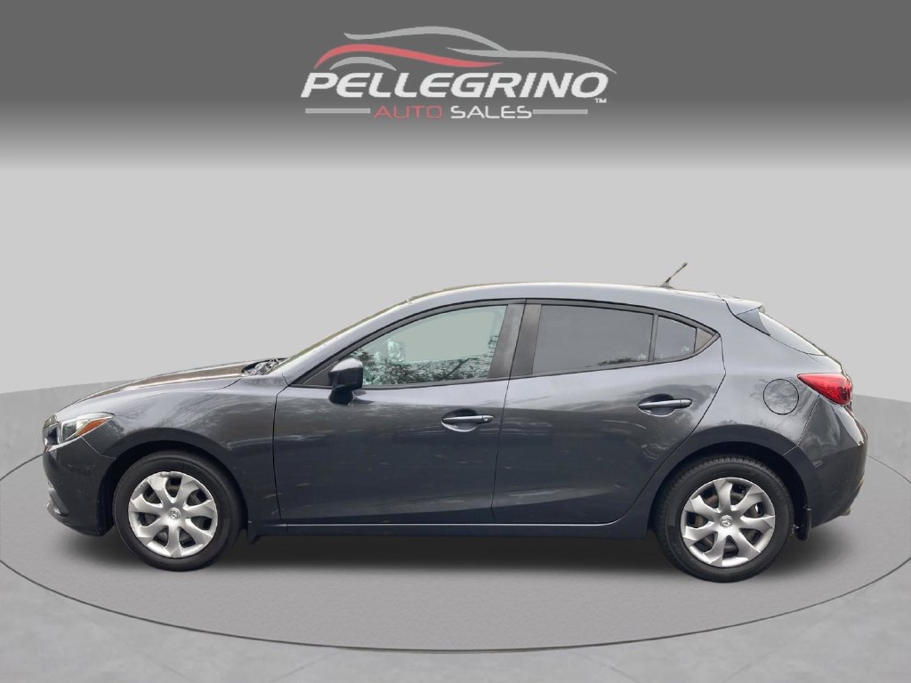 Used 2016 MAZDA MAZDA3 i Sport FWD image 3