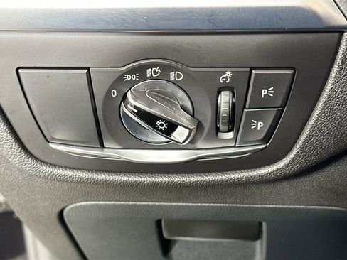 Used 2025 BMW X4 xDrive30i w/ Premium Package image 24