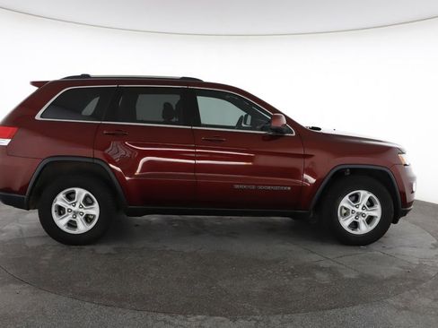 Used 2017 Jeep Grand Cherokee Laredo w/ Quick Order Package 2BE RWD image 14
