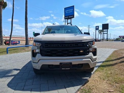 Used 2026 Chevrolet Silverado 1500 Custom RWD image 2