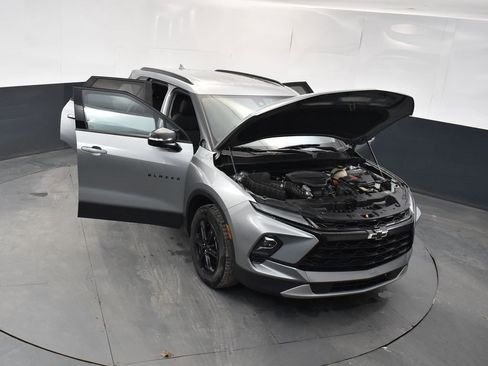 Used 2023 Chevrolet Blazer LT w/ Midnight/Sport Edition AWD/4WD image 17