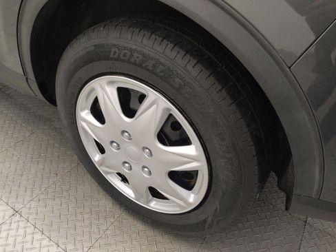 Used 2020 Ford Escape S image 31