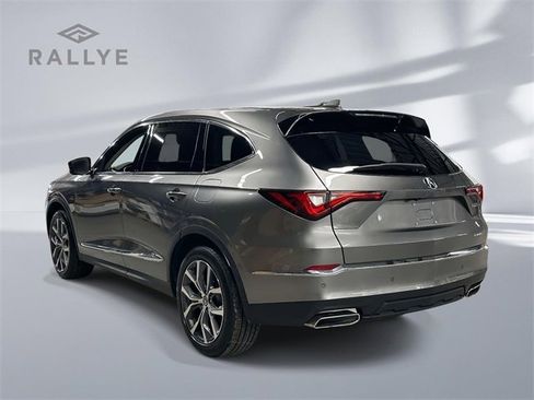 Used 2023 Acura MDX SH-AWD w/ Technology Package image 5