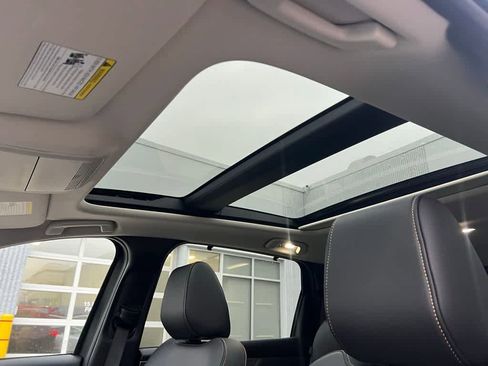 Certified 2025 MAZDA CX-90 Plug-In Hybrid w/Premium Sport image 17