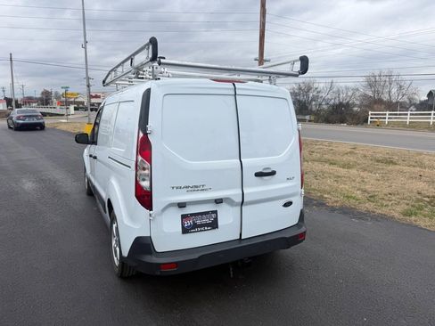 Used 2016 Ford Transit Connect XLT image 5