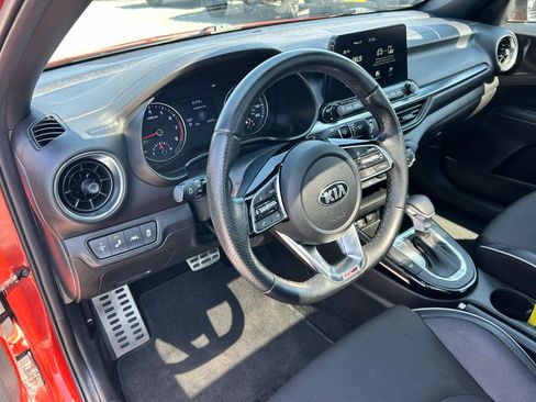 Used 2021 Kia Forte GT-Line w/ GT-Line Premium Package FWD image 6