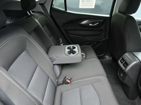 Used 2023 GMC Terrain SLE w/ Driver Convenience Package AWD/4WD image 29