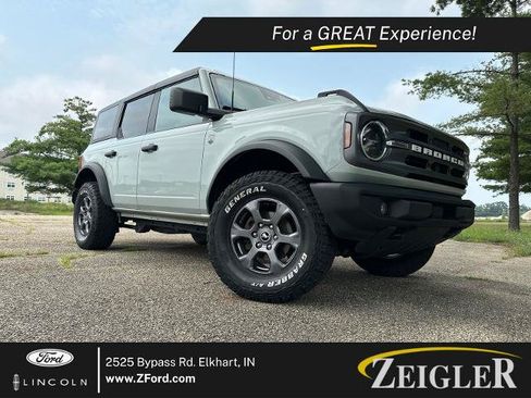 Certified 2023 Ford Bronco Big Bend AWD/4WD image 1