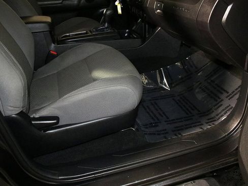 Used 2023 Toyota Tacoma SR image 32