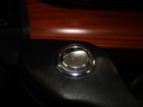 Used 2022 Lincoln Aviator Reserve w/ Equipment Group 201A AWD/4WD image 16