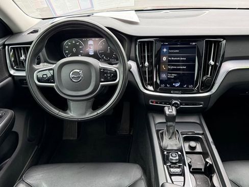 Used 2020 Volvo S60 T5 Momentum w/ Protection Package Premier FWD image 12