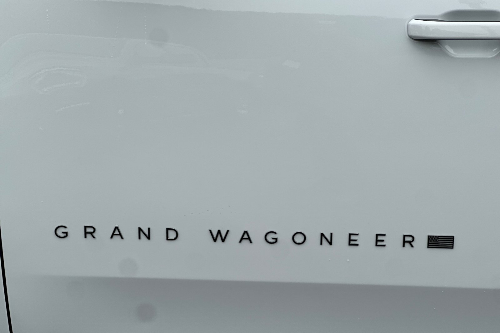 New 2026 Jeep Grand Wagoneer L Summit w/ 8-Passenger Seating Package AWD/4WD image 26