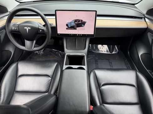 Used 2022 Tesla Model 3 Standard Range image 40