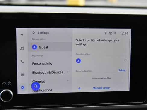 Used 2025 Toyota Camry LE image 21