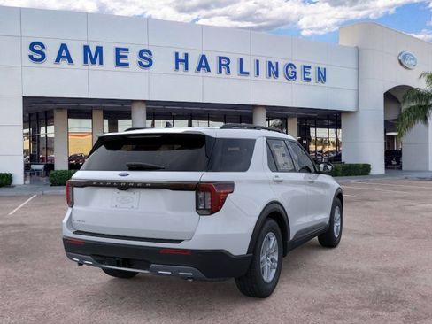 New 2026 Ford Explorer Active w/ Active Comfort Package RWD image 8