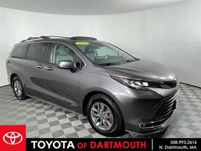 Certified 2021 Toyota Sienna XLE w/ XLE Plus Package