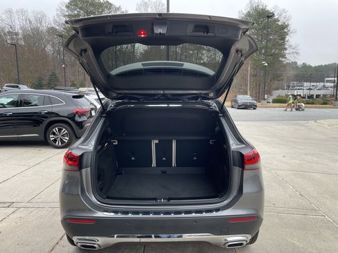 Certified 2022 Mercedes-Benz GLA 250 image 9
