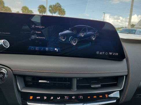 Used 2025 Cadillac CT5 Sport image 24