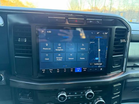 Used 2023 Ford F250 Lariat w/ FX4 Off-Road Package image 13