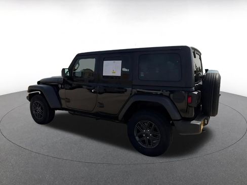 Used 2025 Jeep Wrangler Unlimited Sport AWD/4WD image 10
