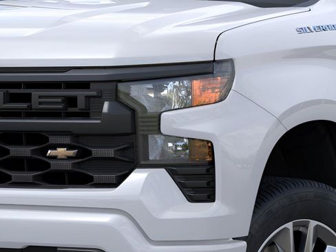 New 2026 Chevrolet Silverado 1500 Custom RWD image 10