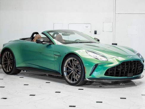New 2026 Aston Martin V8 Vantage Roadster image 1