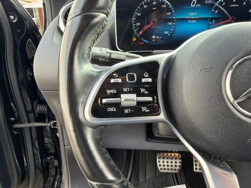 Used 2021 Mercedes-Benz GLA 250 4MATIC image 31