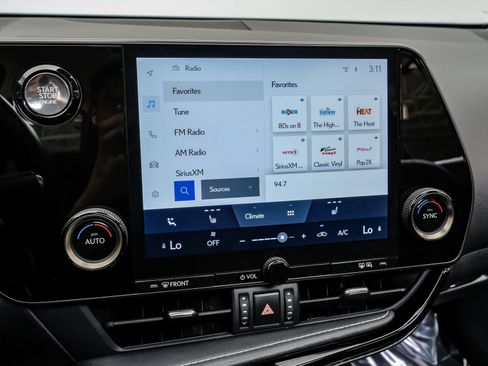 Used 2024 Lexus NX 250 FWD image 32