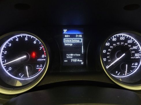 Used 2024 Toyota Camry LE FWD image 23