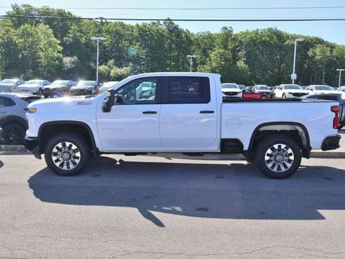 Used 2025 Chevrolet Silverado 2500 Custom w/ Z71 Off-Road Package AWD/4WD image 4