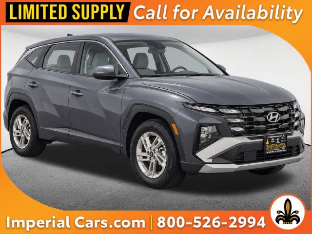Used 2025 Hyundai Tucson SE AWD/4WD image 1