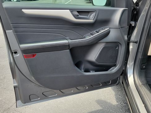 Certified 2022 Ford Escape SE w/ Convenience Package FWD image 19