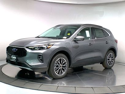New 2025 Ford Escape SE