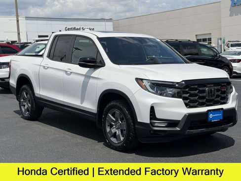 Certified 2025 Honda Ridgeline TrailSport image 1