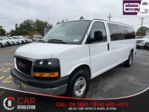 Used 2020 GMC Savana 3500 LT w/ LT Preferred Equipment Group image 3