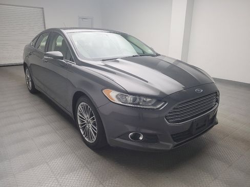 Used 2015 Ford Fusion SE w/ Equipment Group 202A FWD image 13