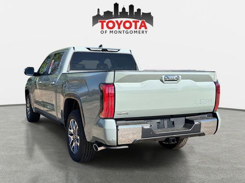 New 2026 Toyota Corolla Cross XLE image 31