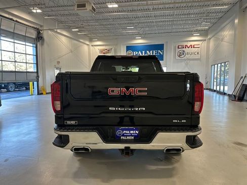 Used 2021 GMC Sierra 1500 SLE w/ X31 Off-Road Package image 11