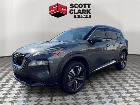 Used 2023 Nissan Rogue SL w/ SL Premium Package FWD image 3