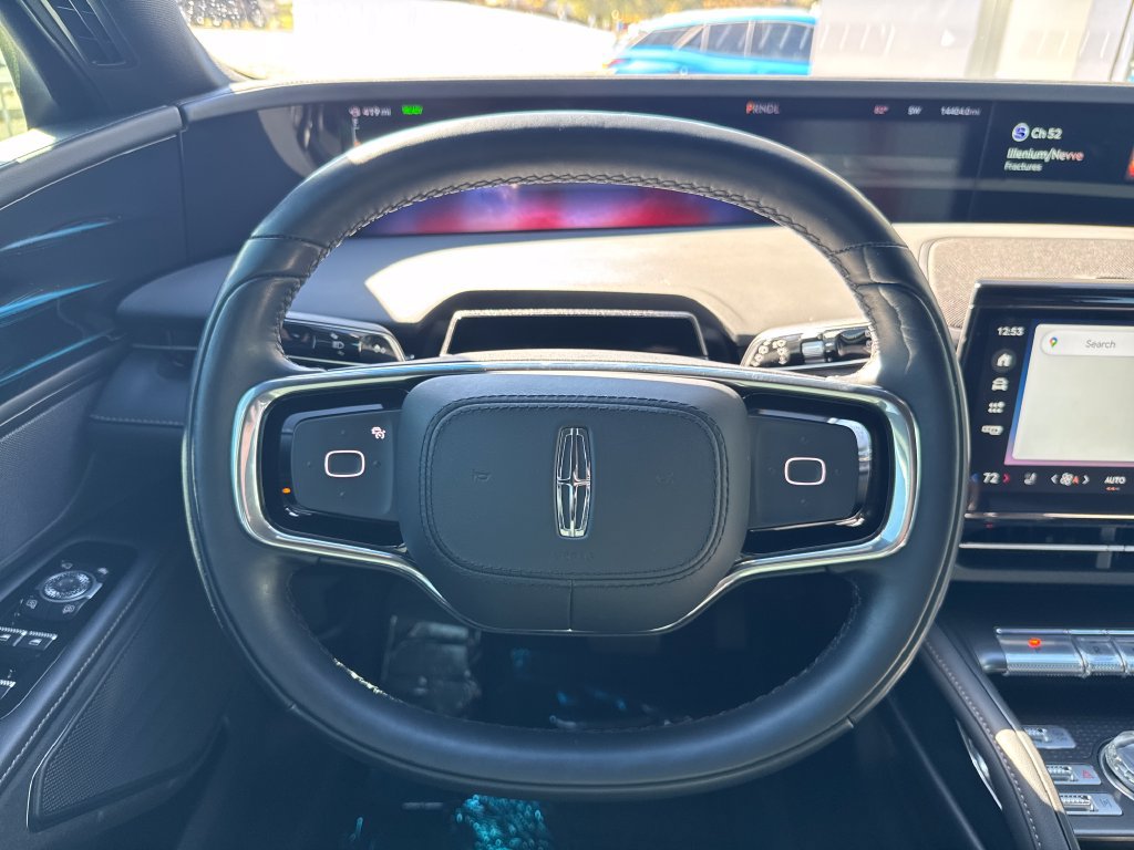 Used 2024 Lincoln Nautilus Reserve w/ Jet Appearance Package (87T) AWD/4WD image 14