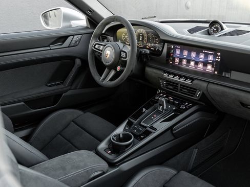 New 2026 Porsche 911 Carrera 4 GTS image 14