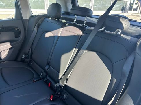 Used 2023 MINI Cooper Countryman S FWD image 12