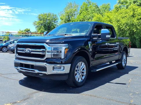 Used 2024 Ford F150 Lariat w/ Equipment Group 502A High AWD/4WD image 3