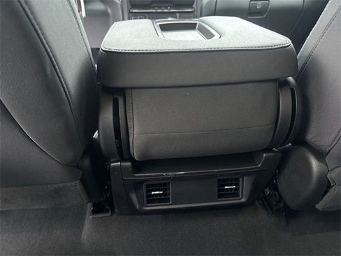 Used 2023 Chevrolet Silverado 2500 Custom w/ Custom Convenience Package image 22